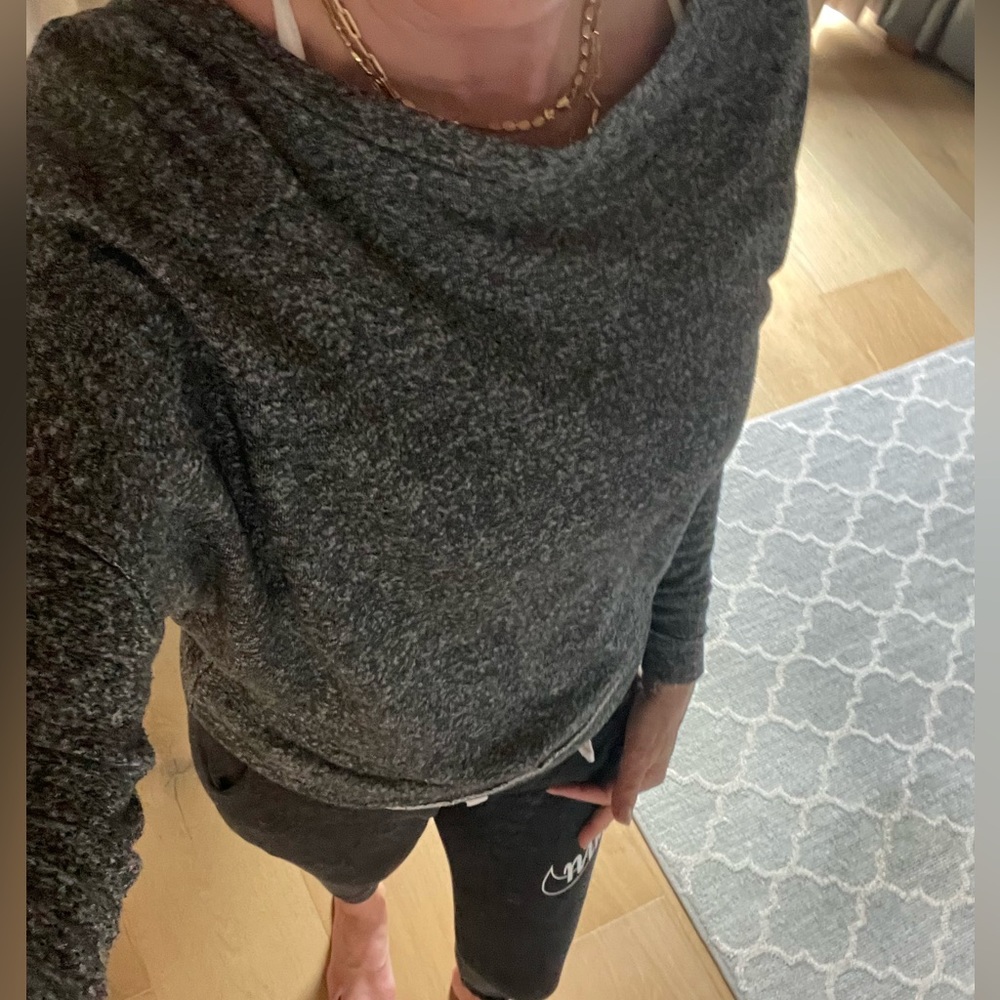 Tilly’s brand cutout sweatshirt